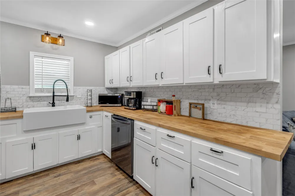 1432 County Road 2270 Mineola, TX 75773