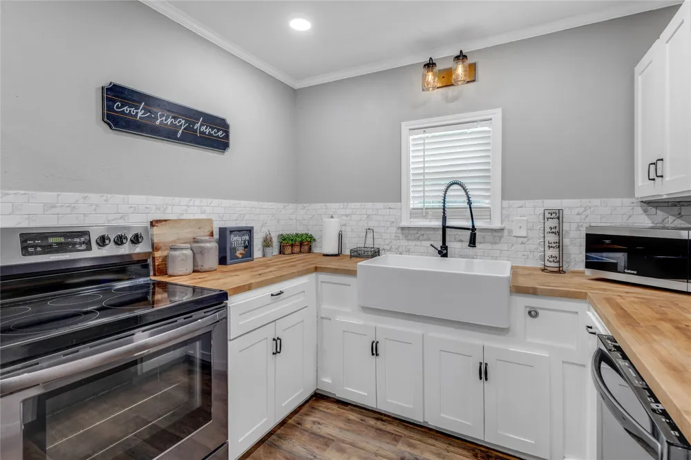1432 County Road 2270 Mineola, TX 75773