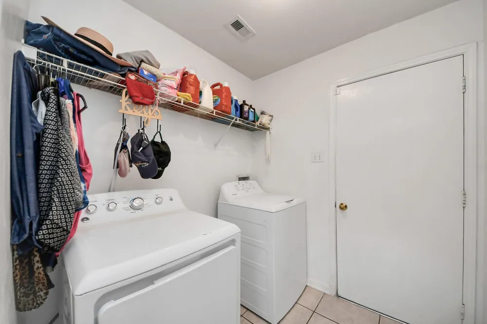 3818 Wimberley Hollow Lane Houston, TX 77053