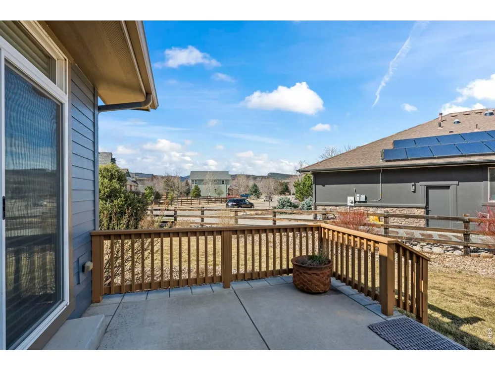 400 Carter Drive Lyons, CO 80540