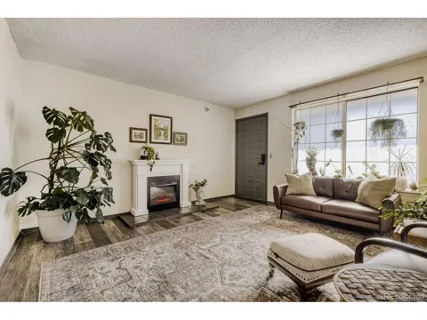 6414 Village Lane