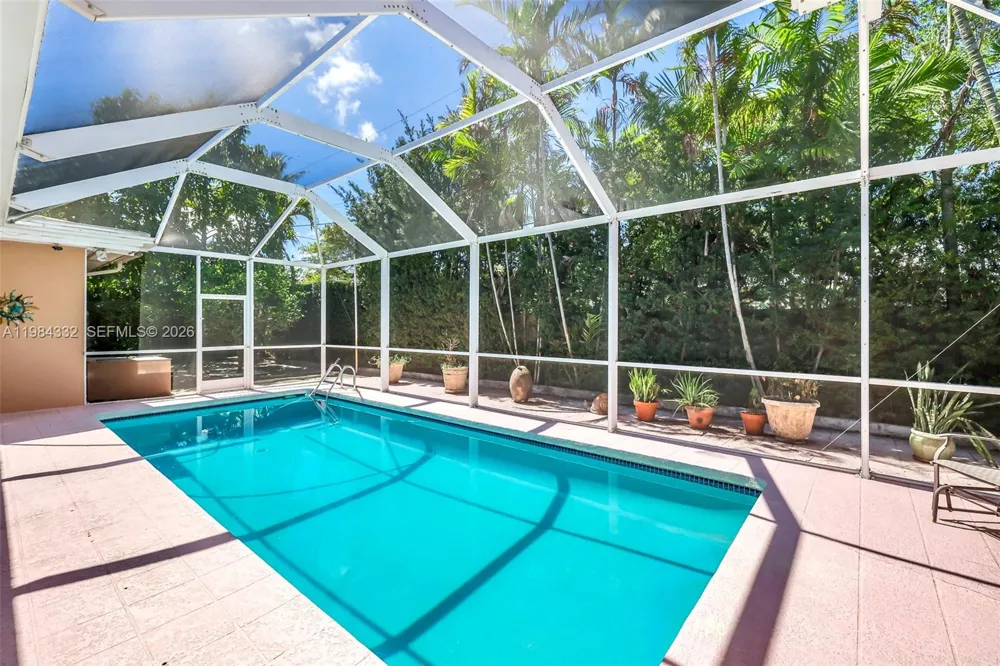 1800 Miami Springs Ave Miami Springs, FL 33166