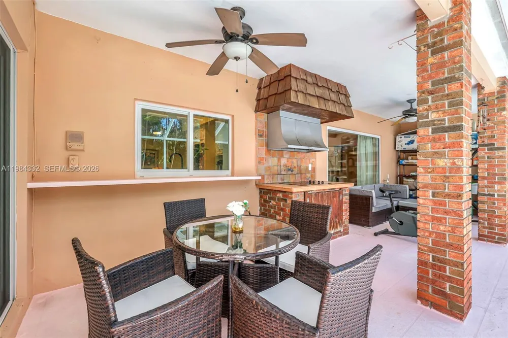 1800 Miami Springs Ave Miami Springs, FL 33166