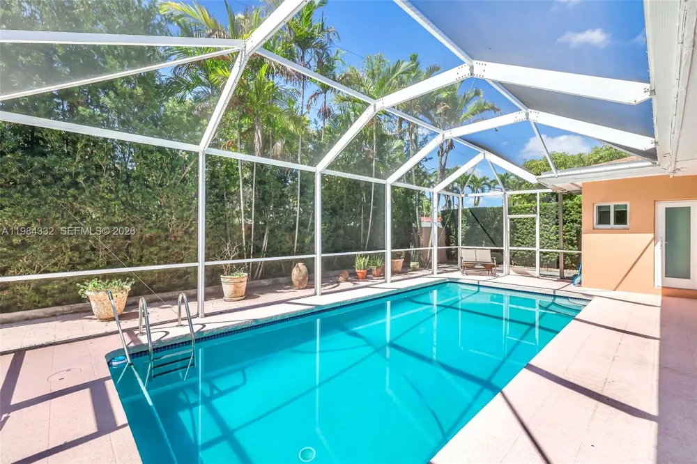 1800 Miami Springs Ave Miami Springs, FL 33166