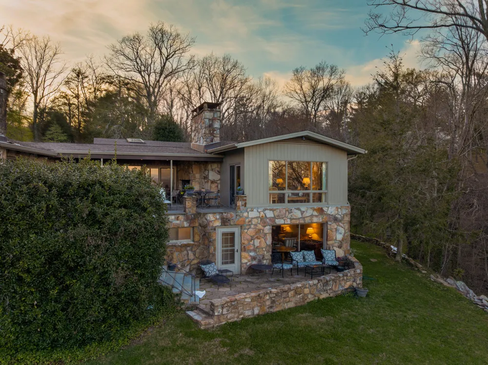 1001 Fleetwood Drive Lookout Mountain, GA 30750