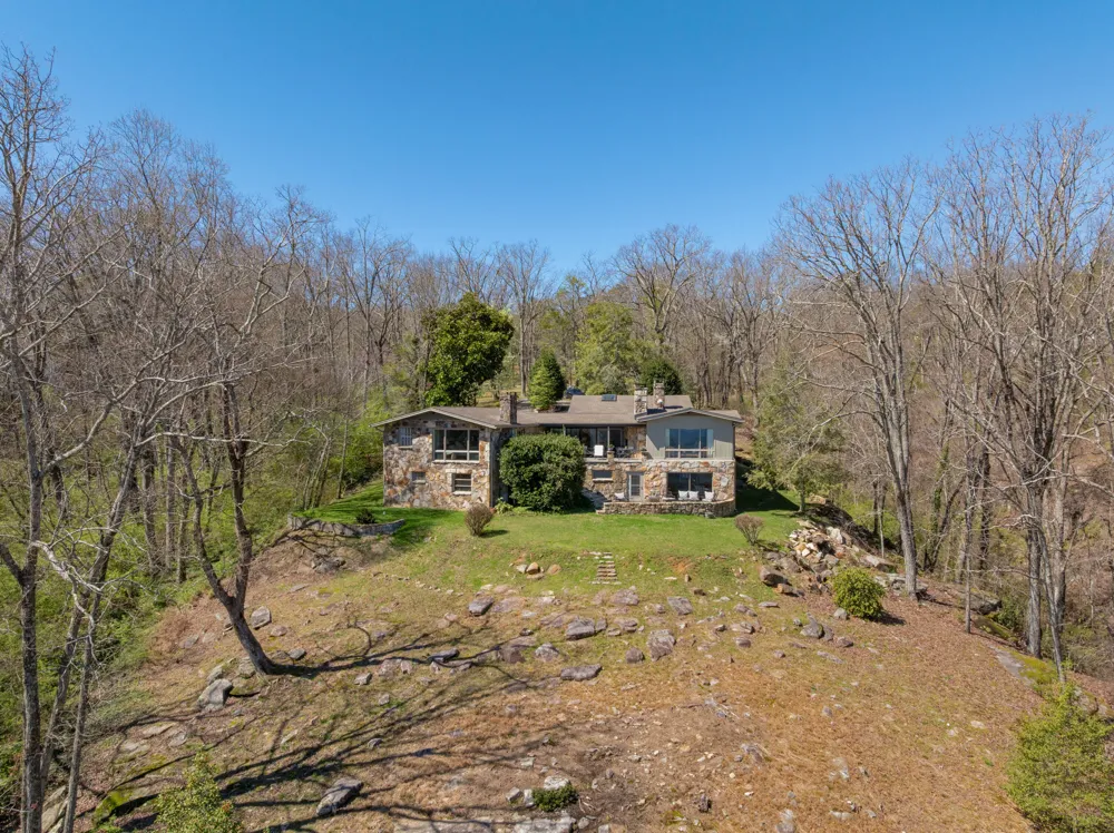 1001 Fleetwood Drive Lookout Mountain, GA 30750