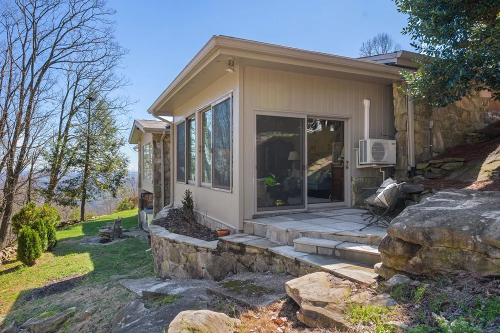 1001 Fleetwood Drive Lookout Mountain, GA 30750