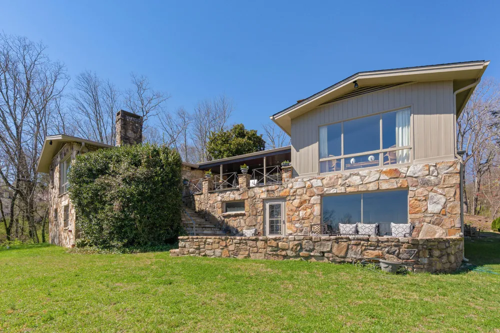 1001 Fleetwood Drive Lookout Mountain, GA 30750