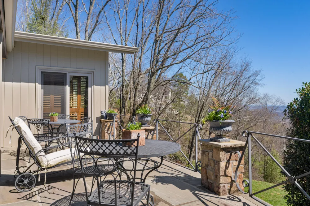 1001 Fleetwood Drive Lookout Mountain, GA 30750