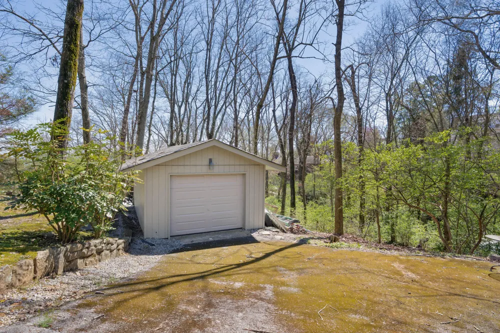 1001 Fleetwood Drive Lookout Mountain, GA 30750