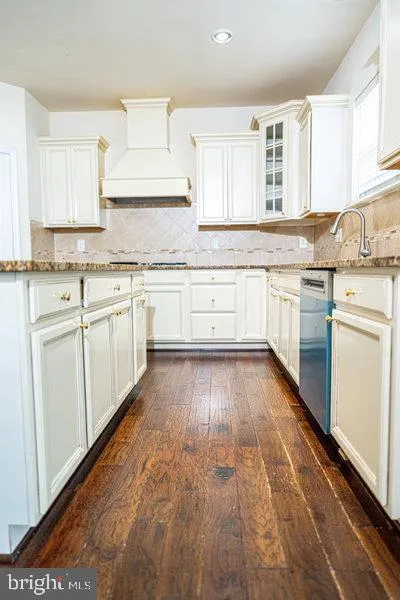 11287 SAINT CHRISTOPHER DRIVE White Plains, MD 20695