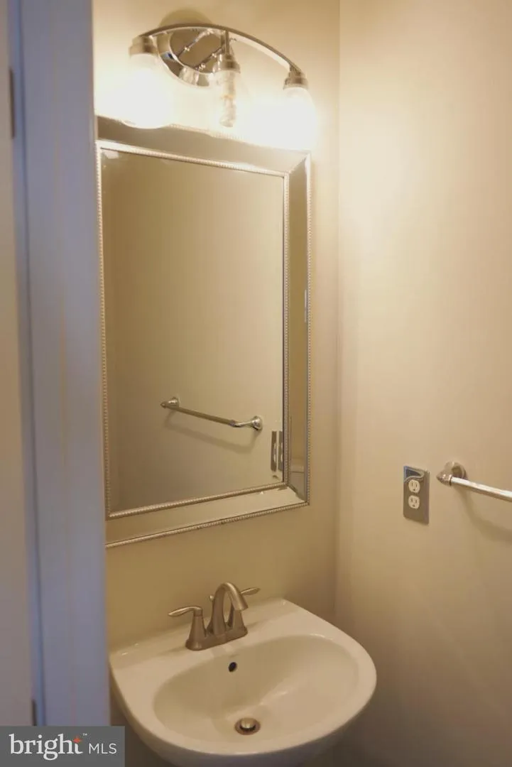 11287 SAINT CHRISTOPHER DRIVE White Plains, MD 20695