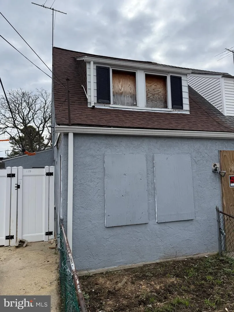 1119 BROWN STREET Chester, PA 19013