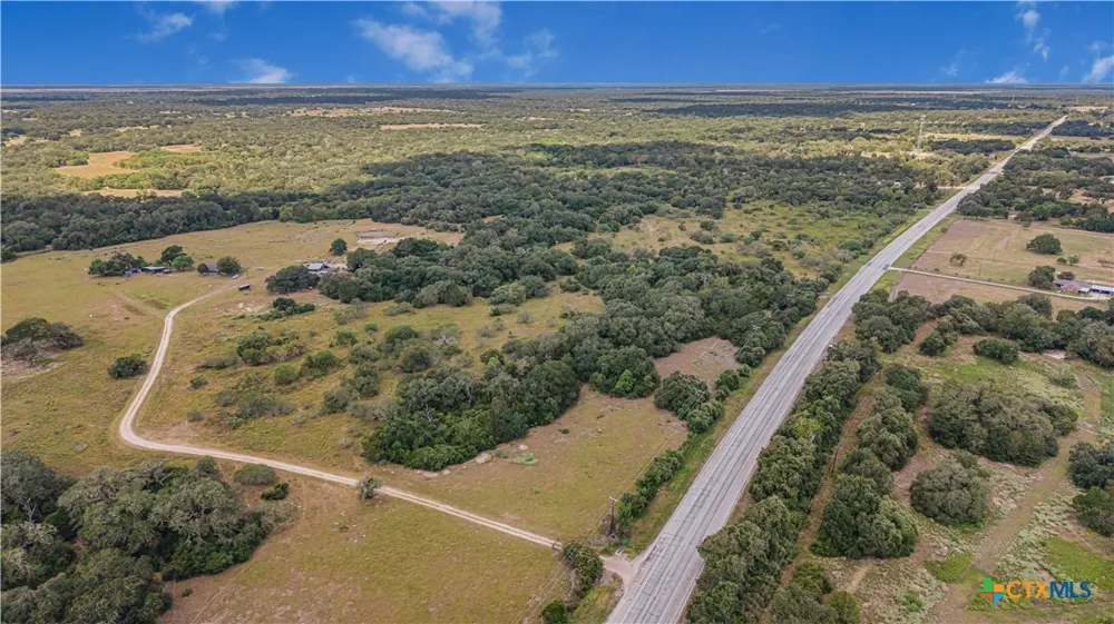 Tx-111 Edna, TX 77957