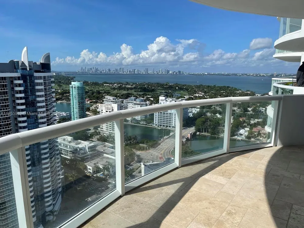 6365 Collins Ave #3404 Miami Beach, FL 33141
