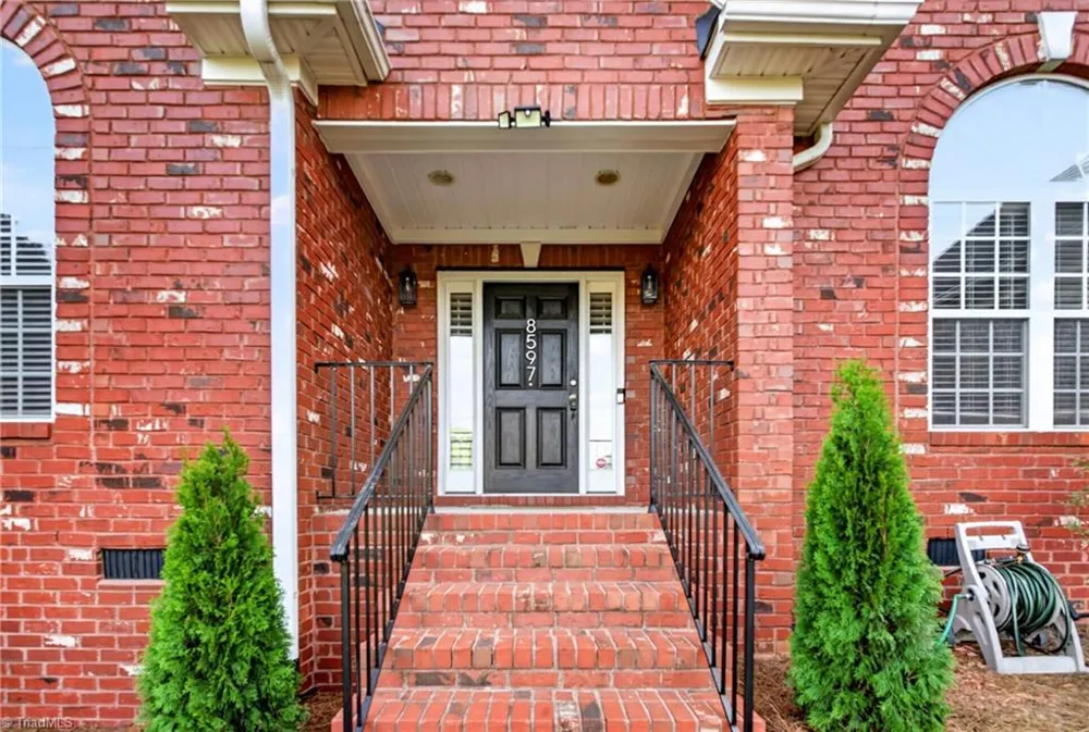 8597 Bayron Drive Colfax, NC 27235
