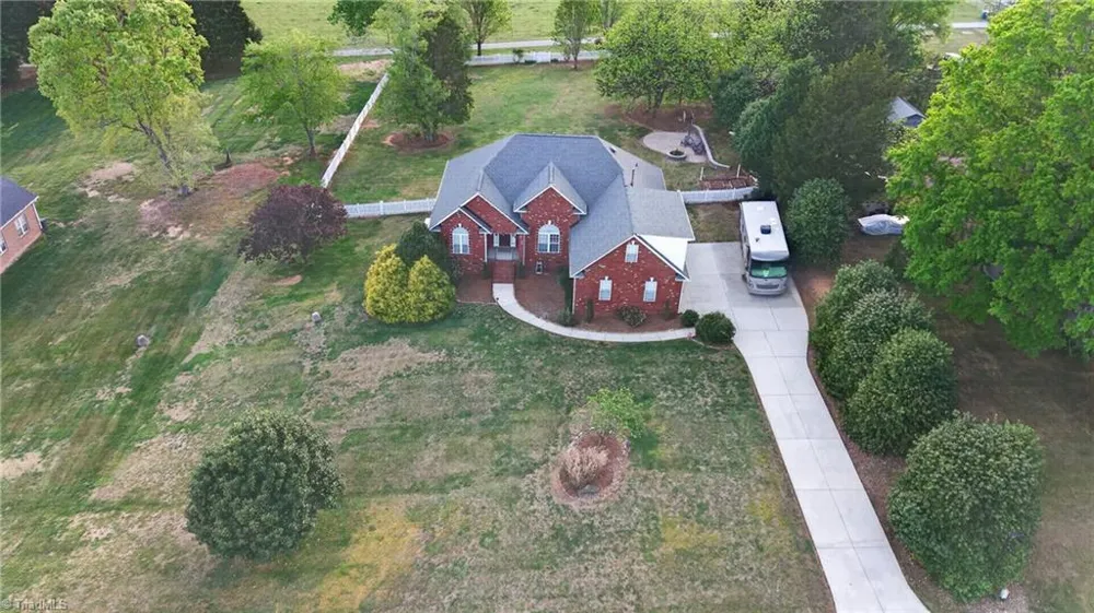 8597 Bayron Drive Colfax, NC 27235