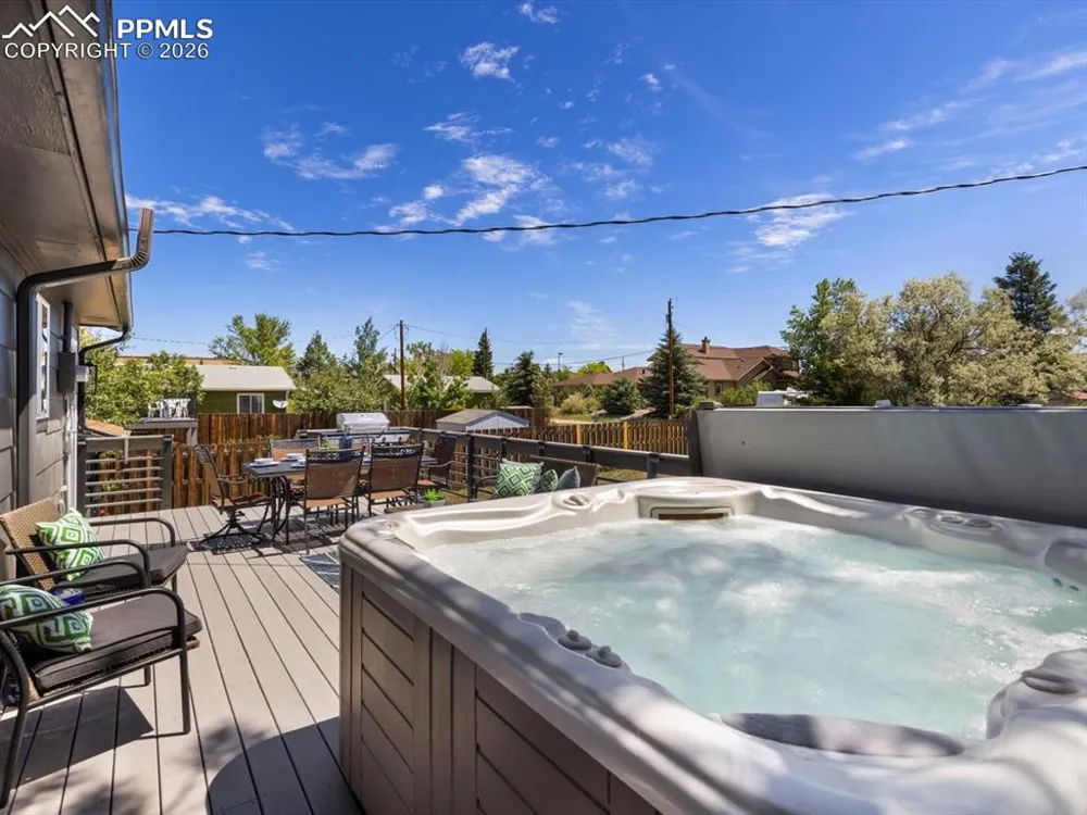 54 S Washington Street Monument, CO 80132