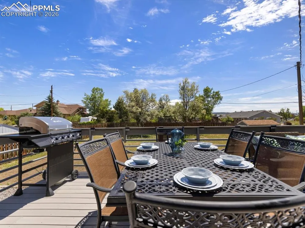 54 S Washington Street Monument, CO 80132