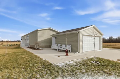 284 Rosebud Court