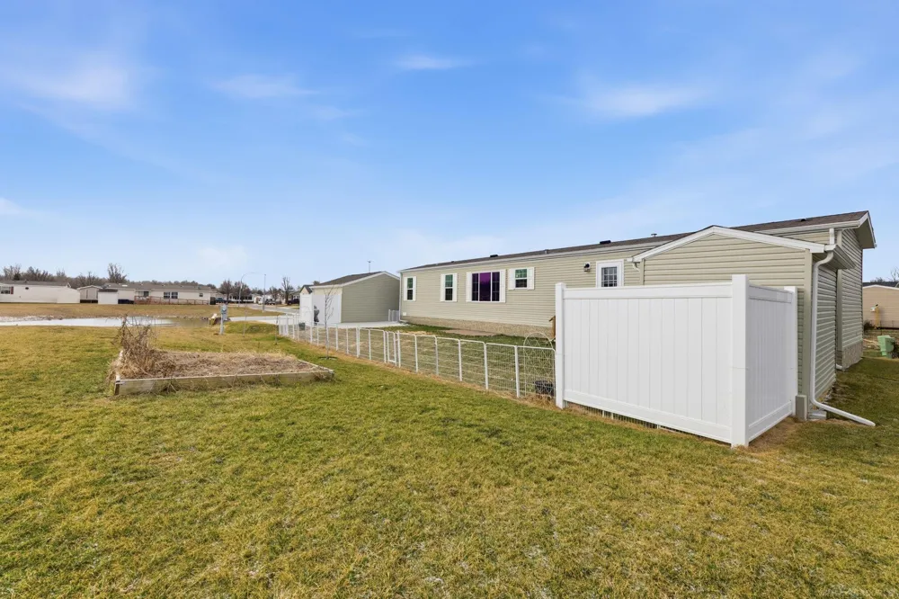 284 Rosebud Court Port Huron Charter Township, MI 48060
