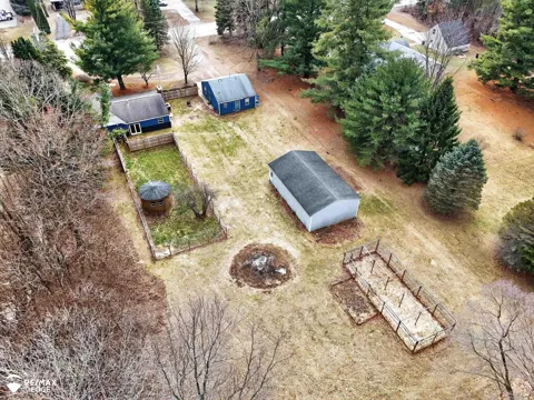 494 W Barnes Lake Road