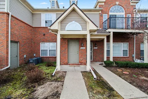 20006 Hidden Oaks Drive