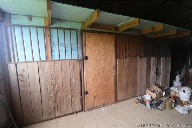 36757 Petetree Wister, OK 74966