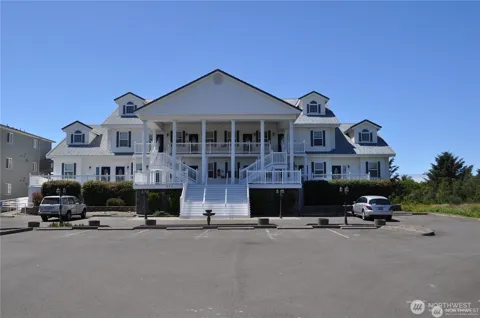 855 Ocean Shores Boulevard NW #105