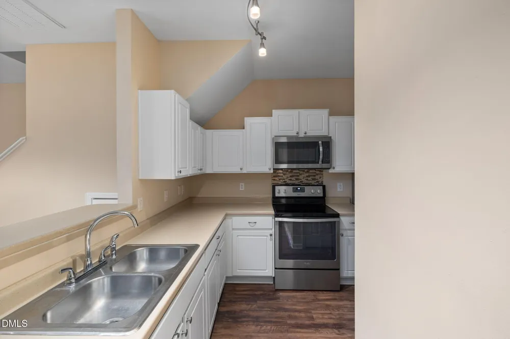 908 Hadel Place Knightdale, NC 27545