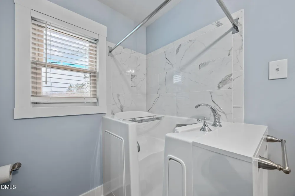 585 Bonanza Trail Clarksville, VA 23927