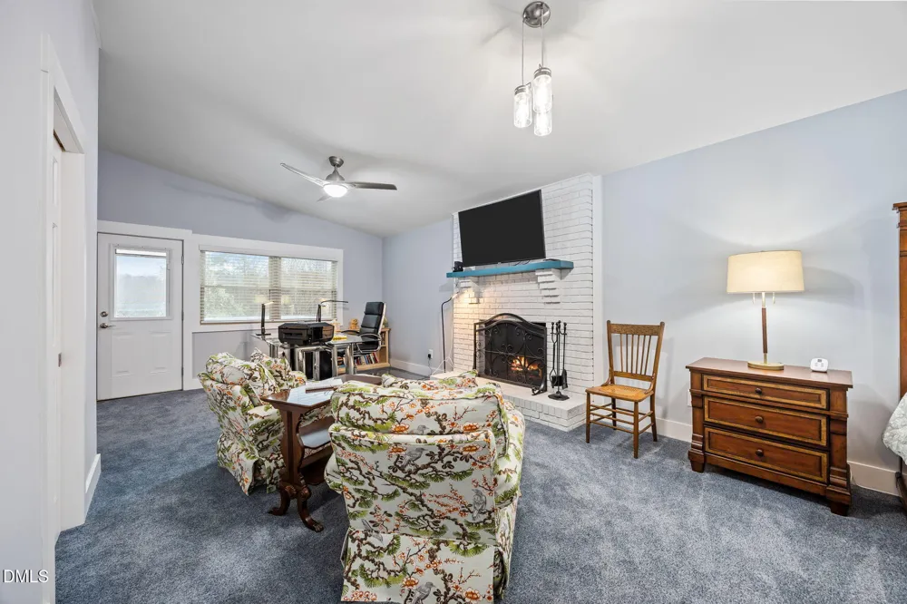 585 Bonanza Trail Clarksville, VA 23927