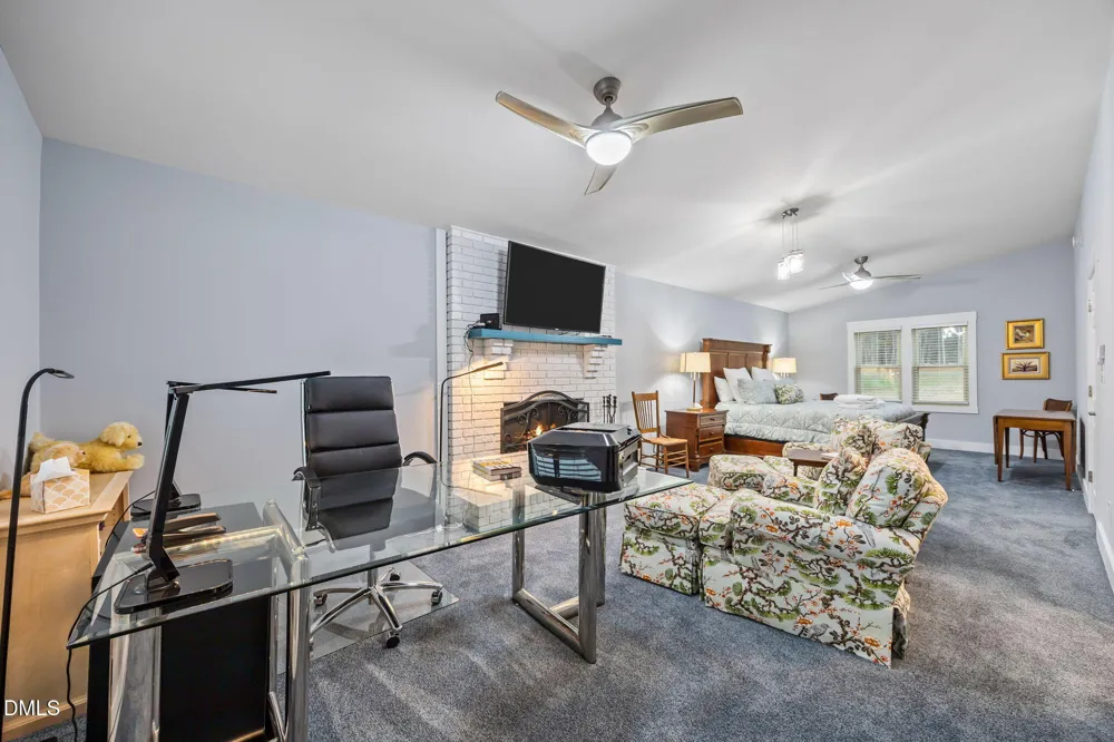 585 Bonanza Trail Clarksville, VA 23927