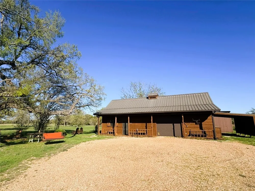 10794 FM 2159 Calvert, TX 77837