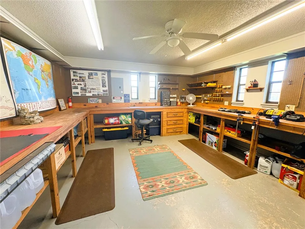 10794 FM 2159 Calvert, TX 77837