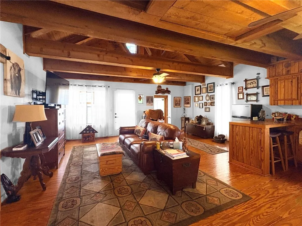 10794 FM 2159 Calvert, TX 77837