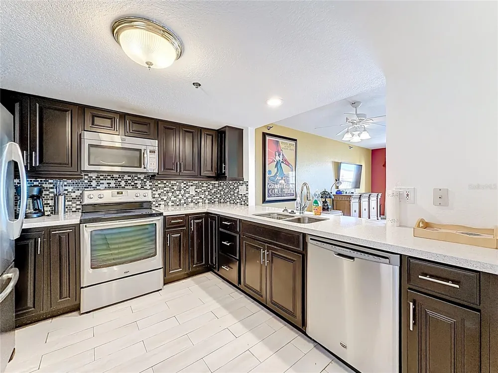 78 GULF BOULEVARD #5 Indian Rocks Beach, FL 33785