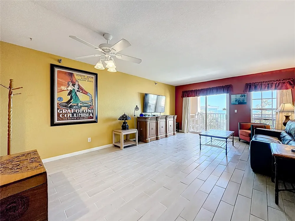 78 GULF BOULEVARD #5 Indian Rocks Beach, FL 33785