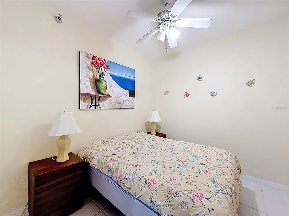 78 GULF BOULEVARD #5 Indian Rocks Beach, FL 33785