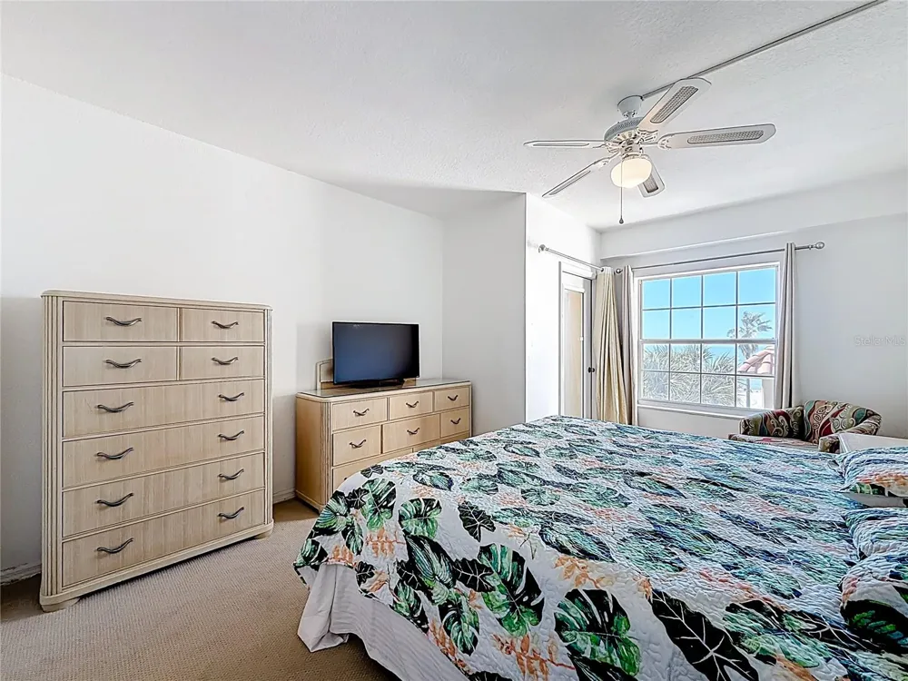78 GULF BOULEVARD #5 Indian Rocks Beach, FL 33785