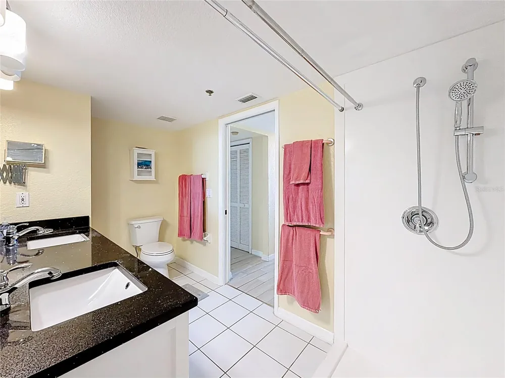 78 GULF BOULEVARD #5 Indian Rocks Beach, FL 33785