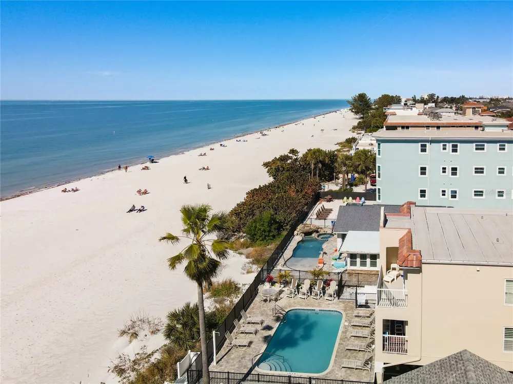 78 GULF BOULEVARD #5 Indian Rocks Beach, FL 33785
