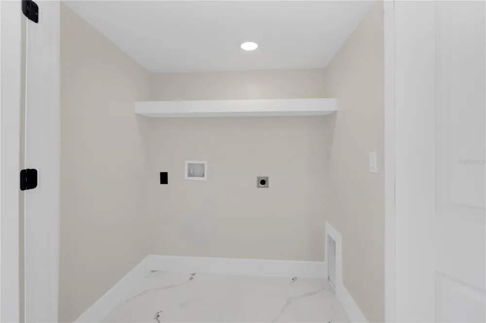 3027 AARON BURR AVENUE #L1 Winter Park, FL 32792