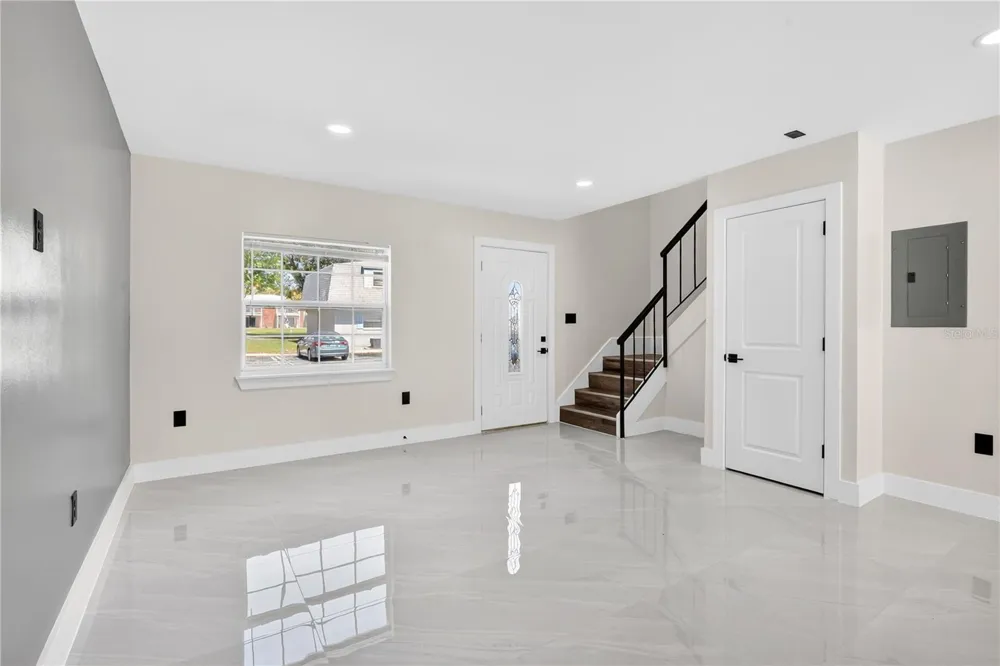 7300 DANIEL WEBSTER DRIVE #M7 Winter Park, FL 32792