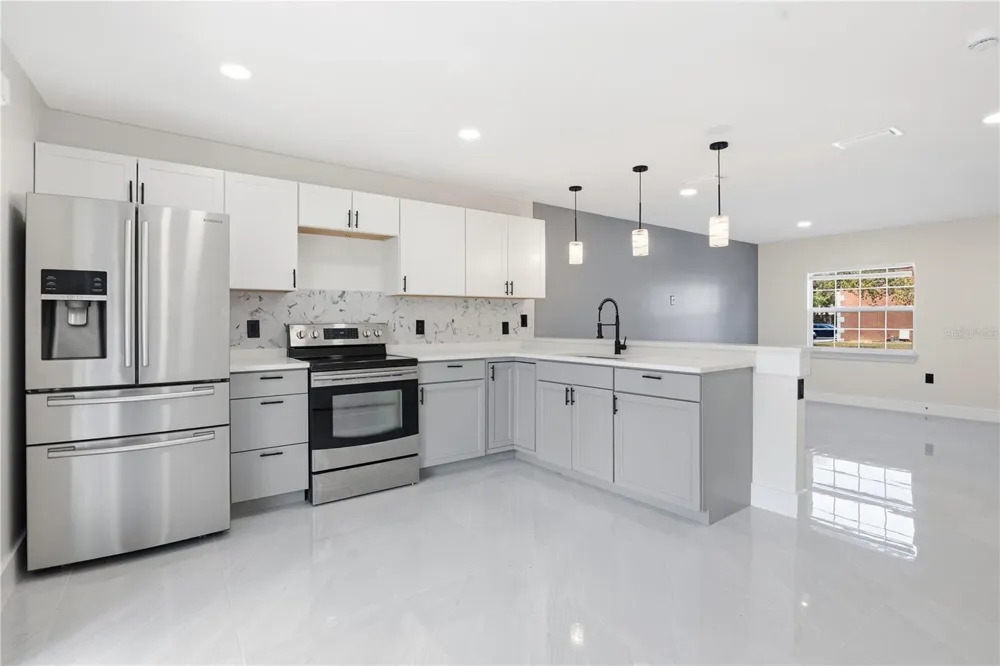 7300 DANIEL WEBSTER DRIVE #M7 Winter Park, FL 32792