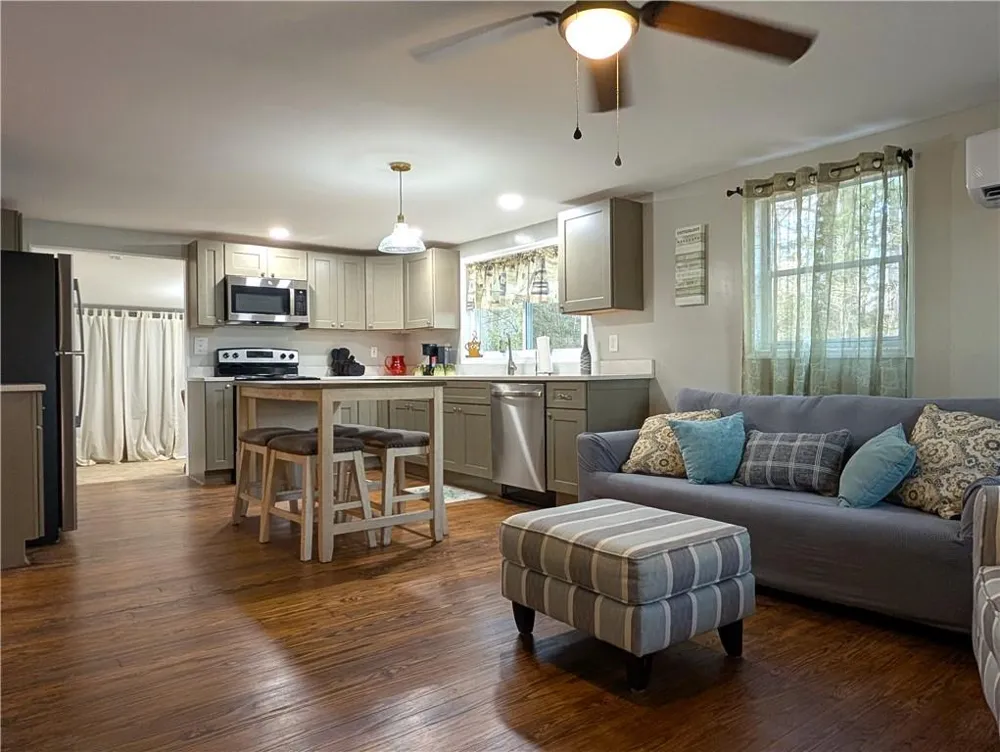 107 S Gates Road Pine Mountain, GA 31822