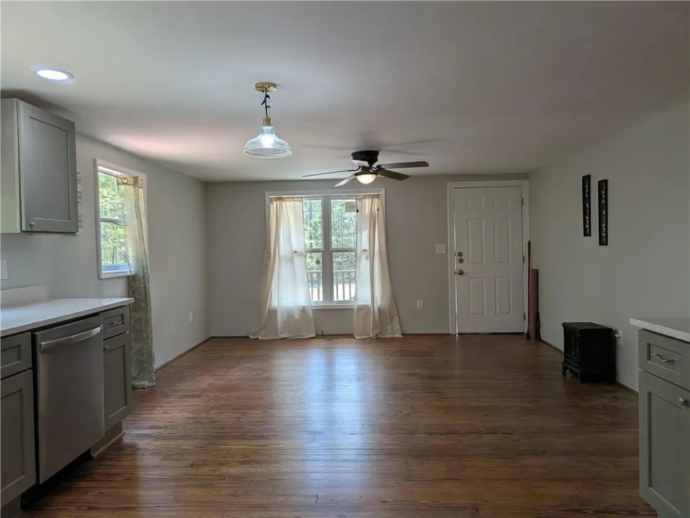 107 S Gates Road Pine Mountain, GA 31822