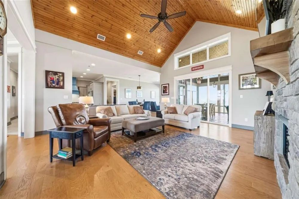 51 County Road 1024 Cedar Bluff, AL 35959