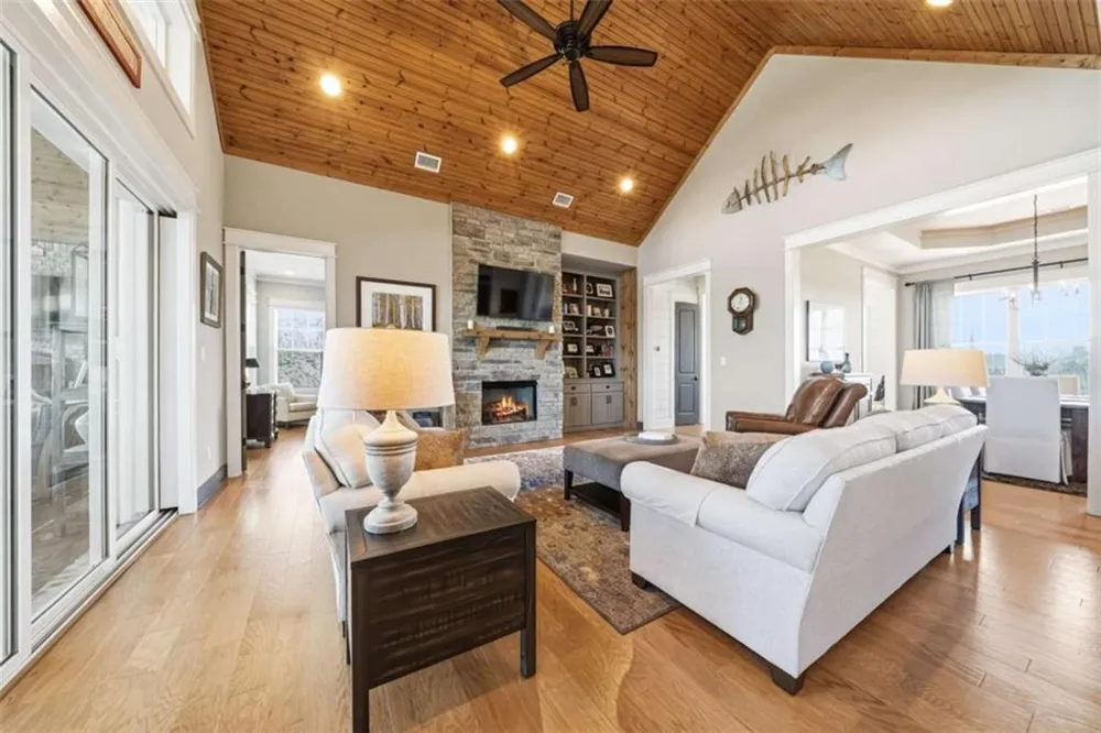 51 County Road 1024 Cedar Bluff, AL 35959