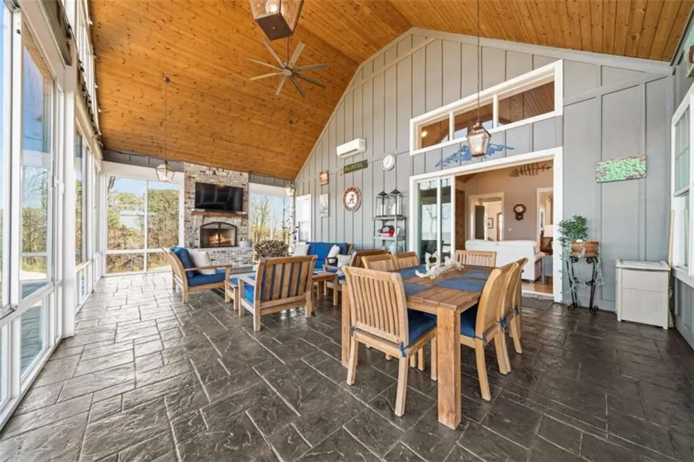 51 County Road 1024 Cedar Bluff, AL 35959